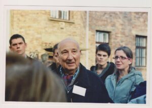 038 Auschwitz 2006 R mit Lehrern 001