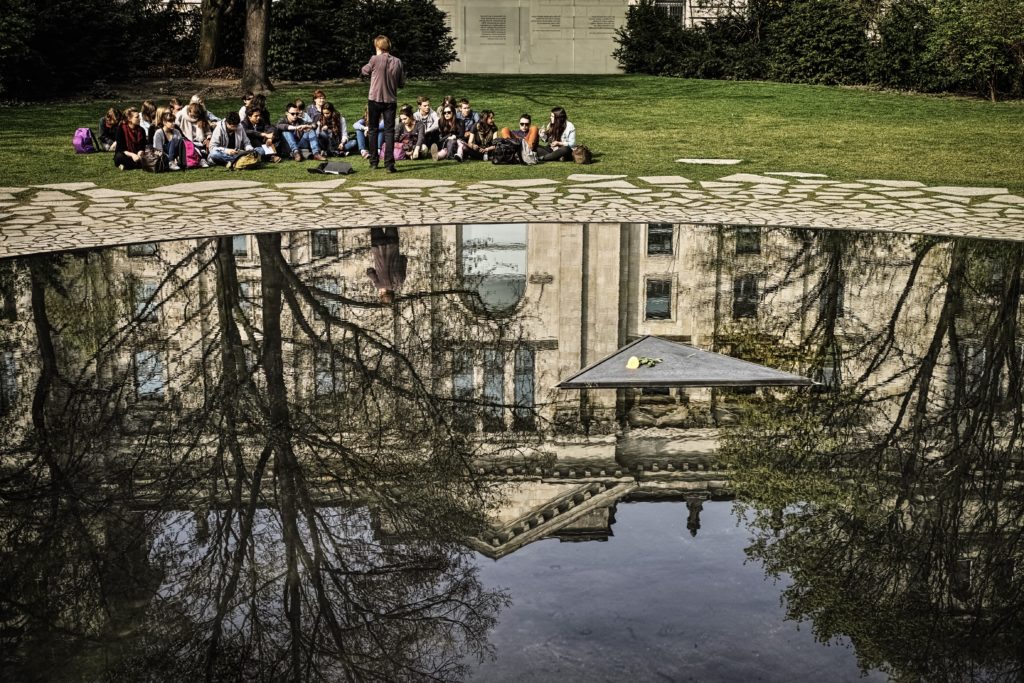 Denkmal für die im Nationalsozialismus ermordeten Sinti und Roma Europas © Stiftung Denkmal, Foto: Marko Priske