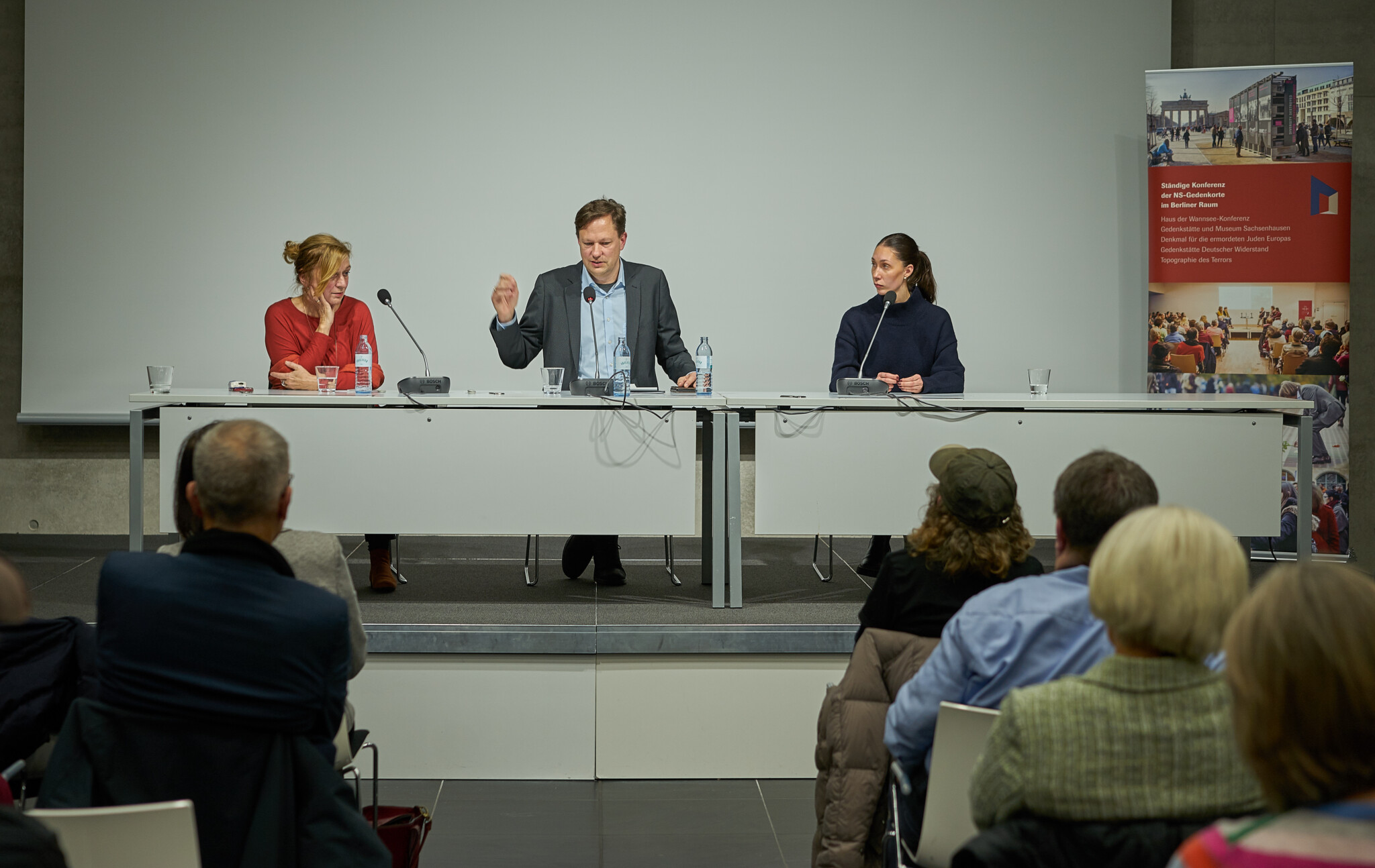 Erinnerungskultur in Ungarn – Zwischen Verdrängung und Verantwortung. Vortrag und Diskussion