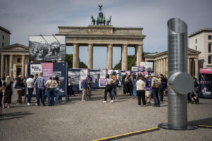 Die Ausstellung »… endlich Frieden?!« – 80 Jahre nach dem Ende des Zweiten Weltkrieges und der Befreiung Europas vom Nationalsozialismus. Foto: Ständige Konferenz/Marko Priske