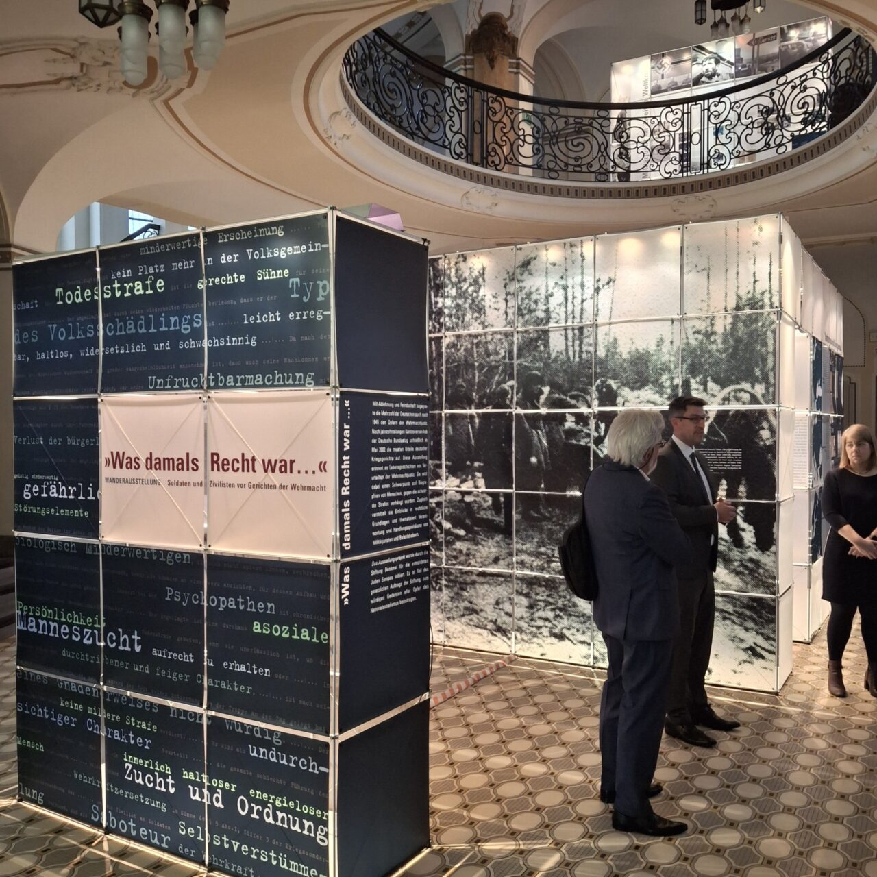 »Was damals Recht war ...« im Oberlandesgericht Düsseldorf eröffnet