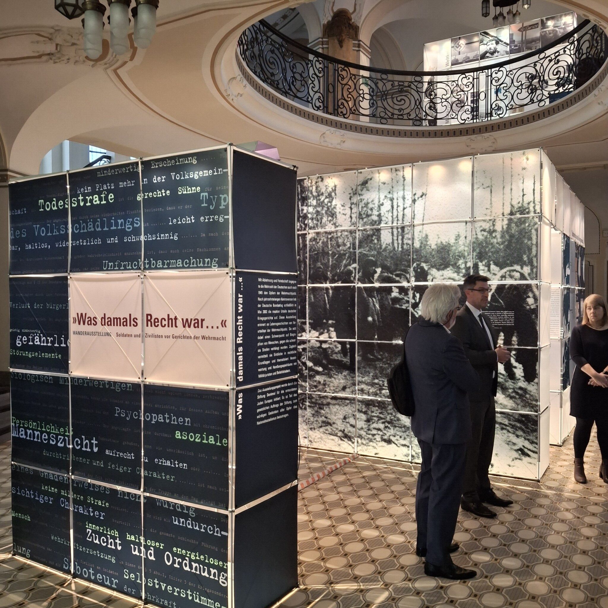 »Was damals Recht war ...« im Oberlandesgericht Düsseldorf eröffnet