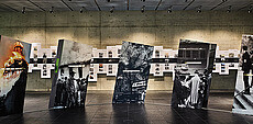 Es brennt Blick in die Ausstellung