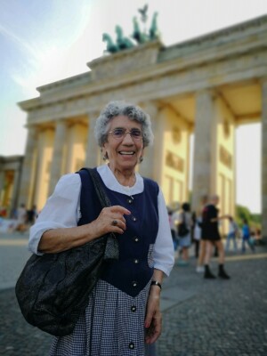 Zilli Schmidt
